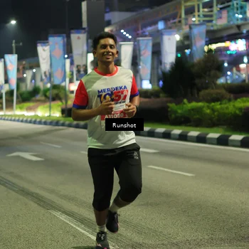 Runner Photo 4962128