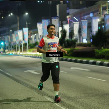 Runner Photo 4962153
