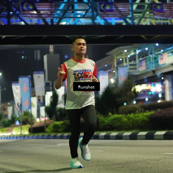 Runner Photo 4962268
