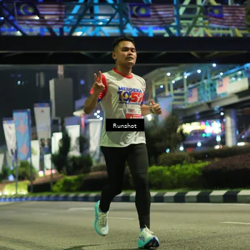 Runner Photo 4962273
