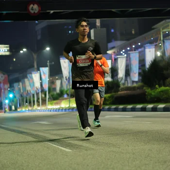 Runner Photo 4962289