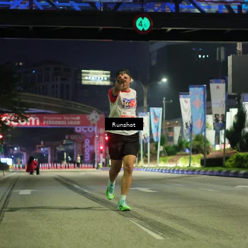 Runner Photo 4962414