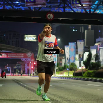 Runner Photo 4962432