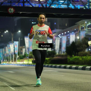 Runner Photo 4962466