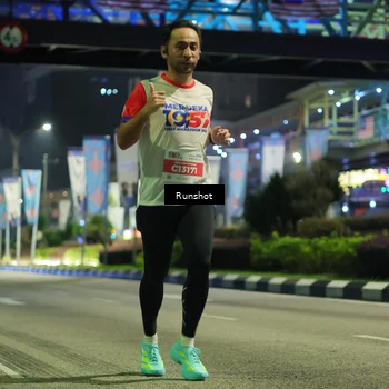 Runner Photo 4962472