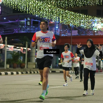 Runner Photo 4962477
