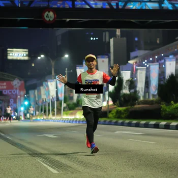 Runner Photo 4962494