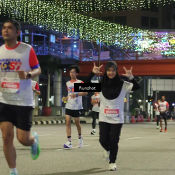 Runner Photo 4962533