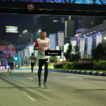 Runner Photo 4962546