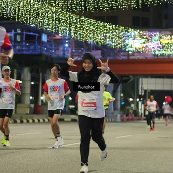 Runner Photo 4962547