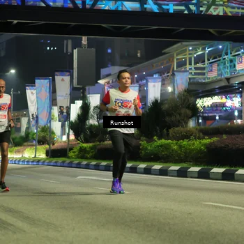 Runner Photo 4962581