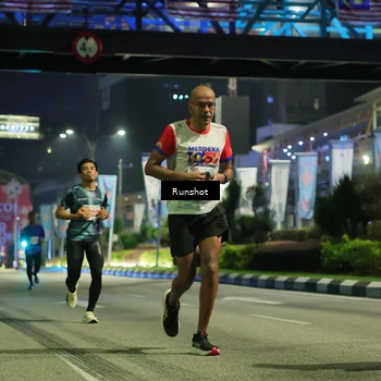 Runner Photo 4962593