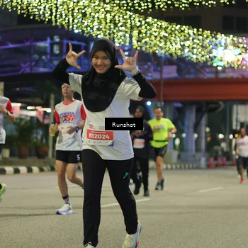 Runner Photo 4962598