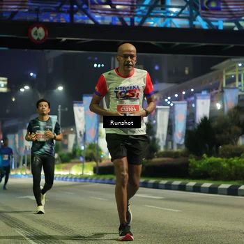 Runner Photo 4962599