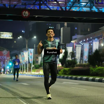 Runner Photo 4962604