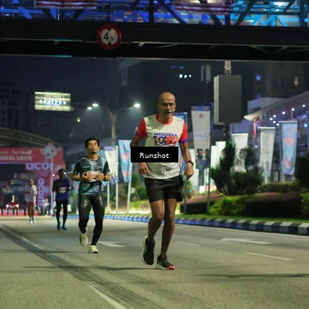 Runner Photo 4962605