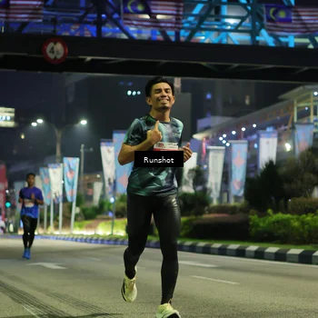 Runner Photo 4962611