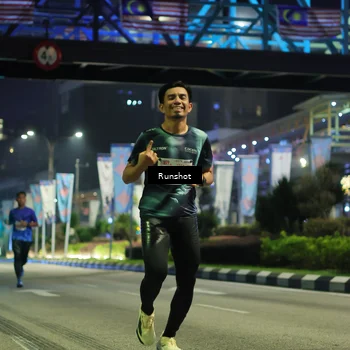 Runner Photo 4962614