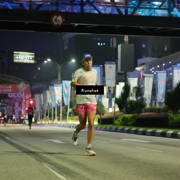 Runner Photo 4962660