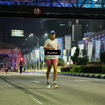 Runner Photo 4962692