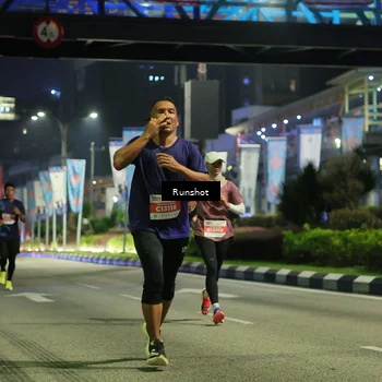 Runner Photo 4962722