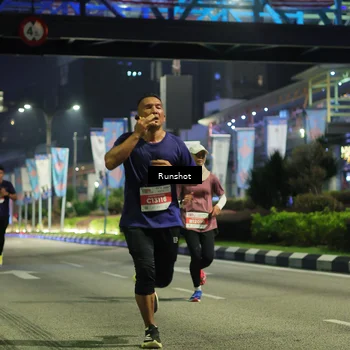 Runner Photo 4962725