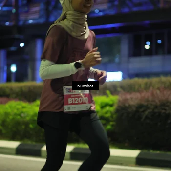 Runner Photo 4962759