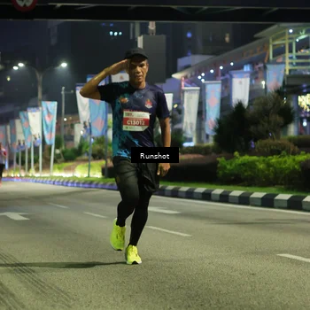Runner Photo 4962763