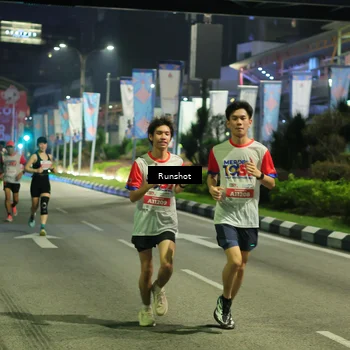 Runner Photo 4962891