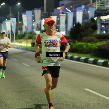 Runner Photo 4962947