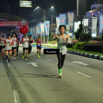 Runner Photo 4962976
