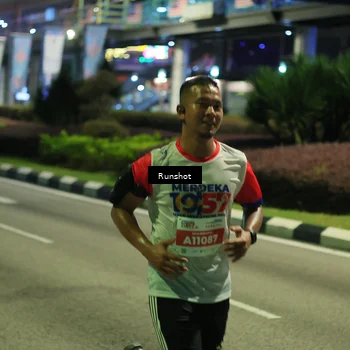 Runner Photo 4963091