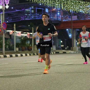 Runner Photo 4963384