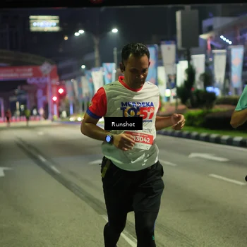 Runner Photo 4963471
