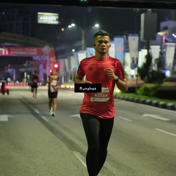 Runner Photo 4963514