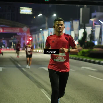 Runner Photo 4963523