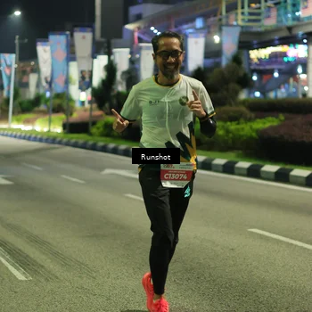 Runner Photo 4963649