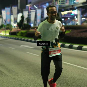 Runner Photo 4963663