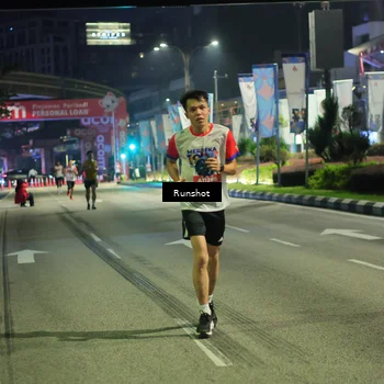 Runner Photo 4963668