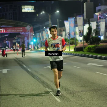 Runner Photo 4963670