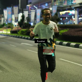 Runner Photo 4963675