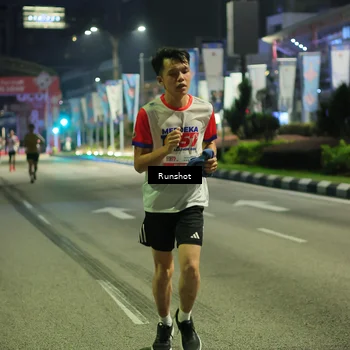 Runner Photo 4963685