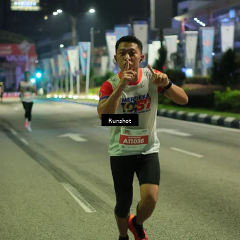 Runner Photo 4963723