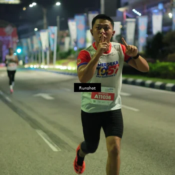 Runner Photo 4963727