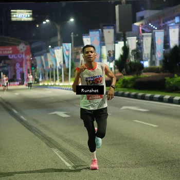 Runner Photo 4963741