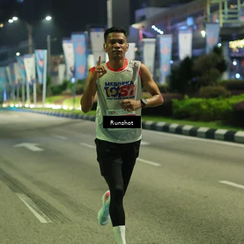 Runner Photo 4963756