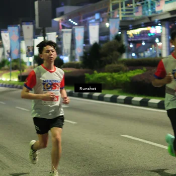 Runner Photo 4963810