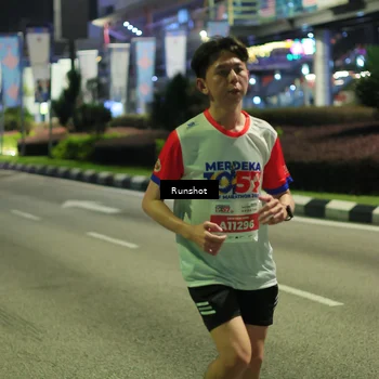 Runner Photo 4963822