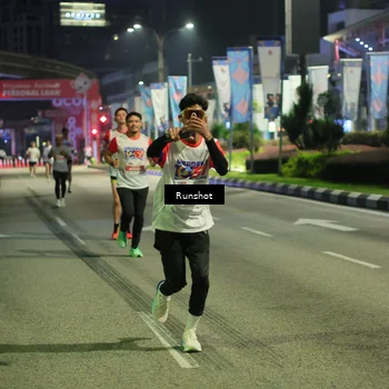 Runner Photo 4963876