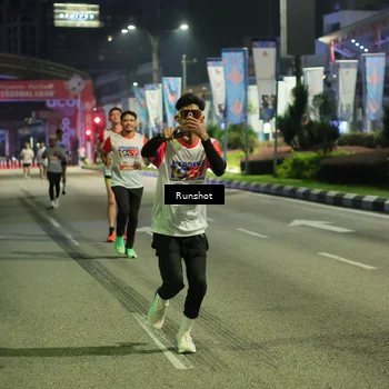 Runner Photo 4963877